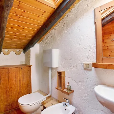 Сasa de vacaciones Cascina Taronico